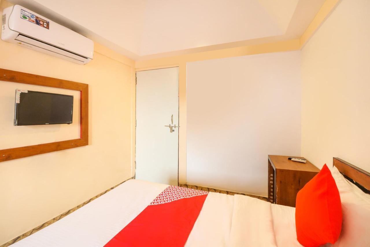 Oyo 66888 Gomti Resorts Alīgarh Zewnętrze zdjęcie